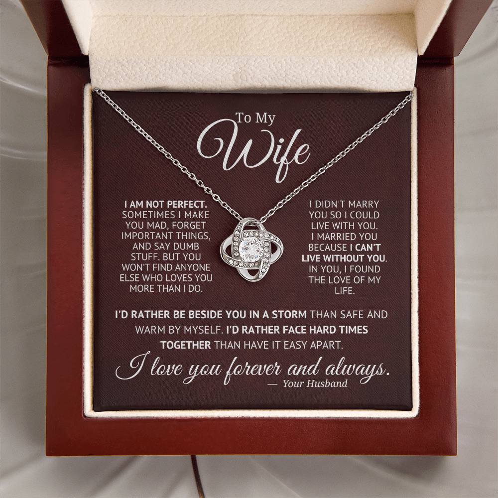 Love Knot necklace gift box detail