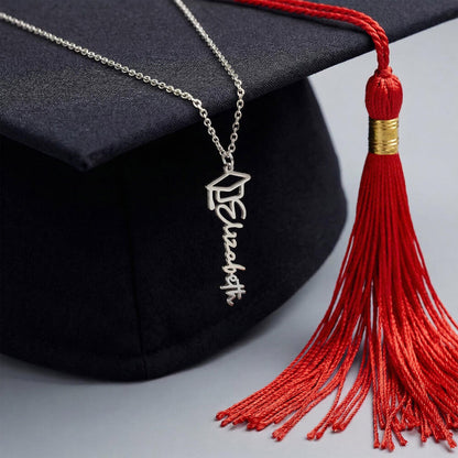 Heart Memento™ Laurelwrit Personalized Graduation Name Necklace – Custom Graduation Cap Necklace for Her